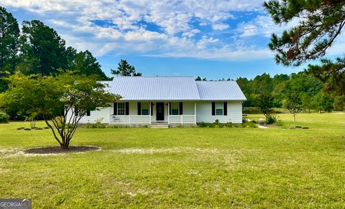 4525 Oak View Rd, waycross, GA, 31503-9262 | Card Image