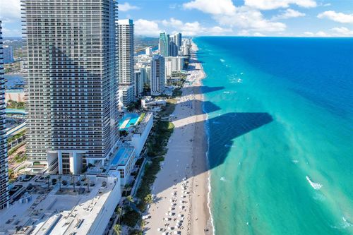 apt-3410-1800 S Ocean Dr, Hallandale Beach, FL, 33009-7730 | Card Image