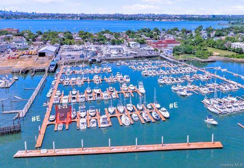 e-21-148 City Island Avenue, New York, NY, 10464 | Card Image