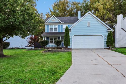 115 Pine Hollow Cir, Chardon, OH, 44024-1461 | Card Image
