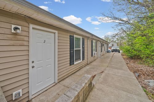 2-191 Oak St, Clarksville, TN, 37042-6548 | Card Image