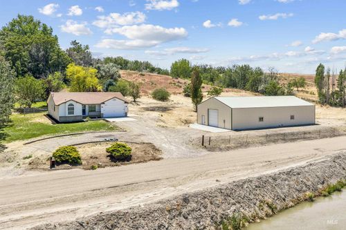 28135 Canal Road, Parma, ID, 83660 | Card Image