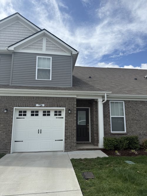 726 Mickelson Way, Lebanon, TN, 37087-5043 | Card Image