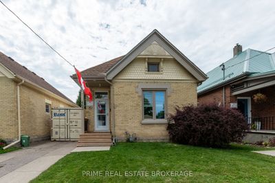 463 Dorinda St, House other with 2 bedrooms, 1 bathrooms and 4 parking in London ON | Image 2