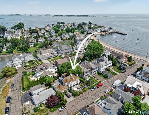 32 Nearwater Rd, Norwalk, CT, 06853-1715 | Card Image