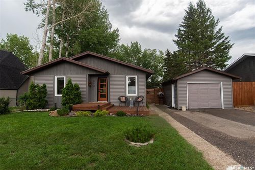 514 Miller Cres, Wynyard, SK, S0A4T0 | Card Image