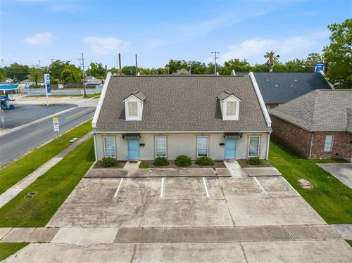 3701 Harvard St, Lake Charles, LA, 70607-3059 | Card Image