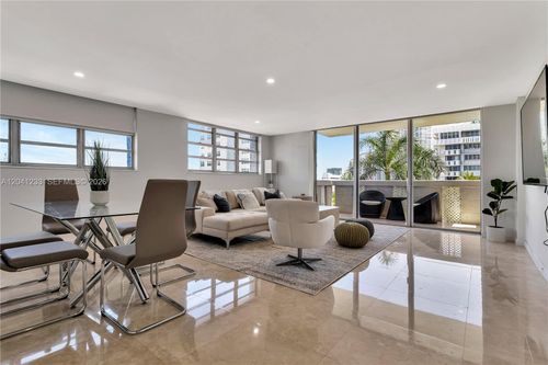 635-800 West Ave, Miami Beach, FL, 33139-5537 | Card Image
