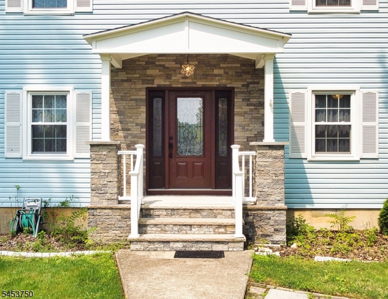 Residential in Newton Town 3
