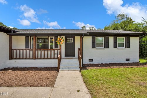 7001 Bronwyn St, Fayetteville, NC, 28314-2824 | Card Image