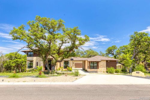 118 Madrone Trl, Boerne, TX, 78006-6445 | Card Image