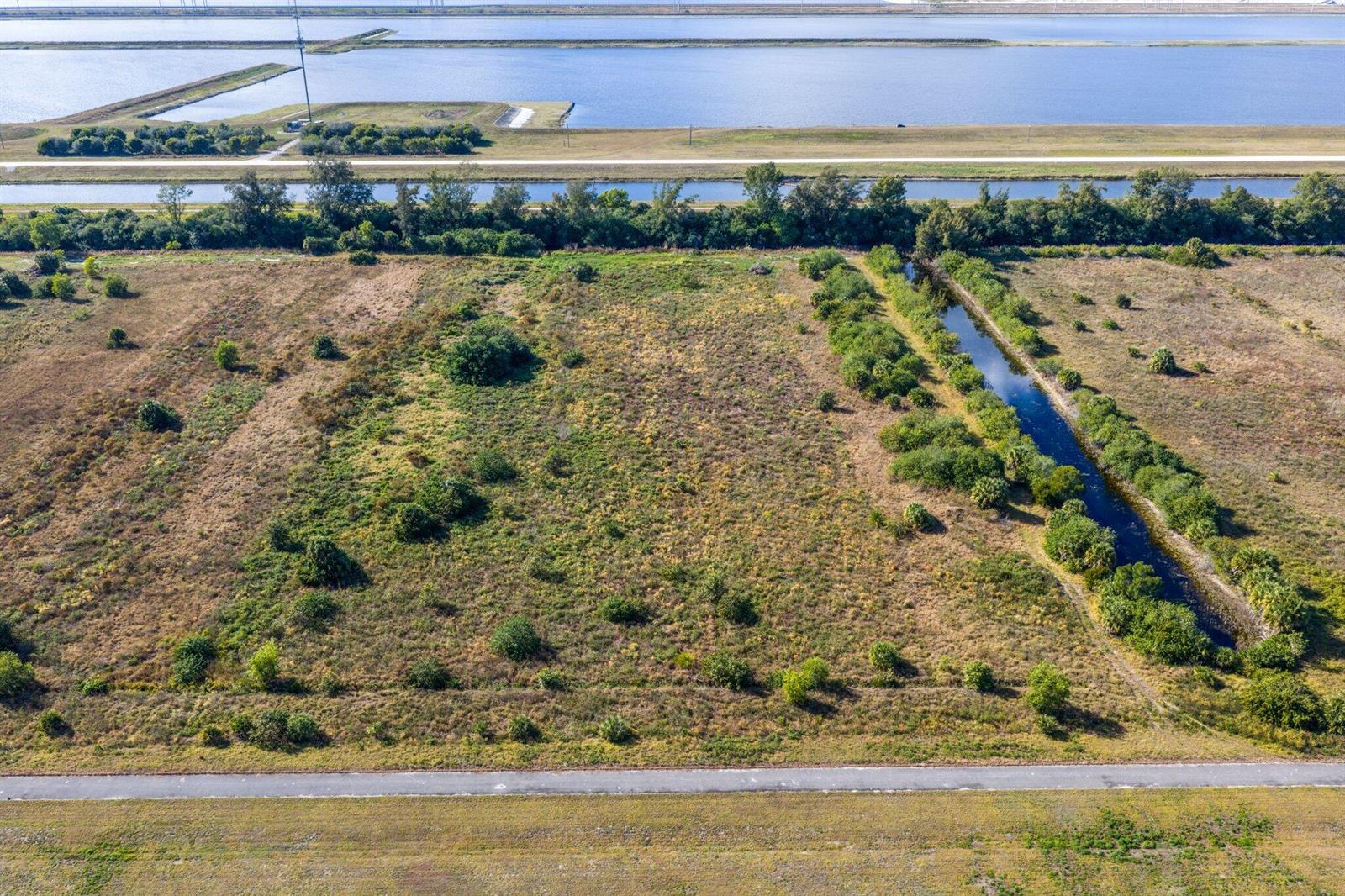 Land in Loxahatchee