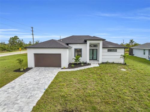15401 Aqua Cir, PORT CHARLOTTE, FL, 33981-3393 | Card Image