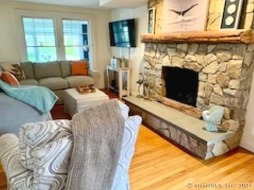 5 Waverly Rd, Branford, CT, 06405-5316 | Card Image