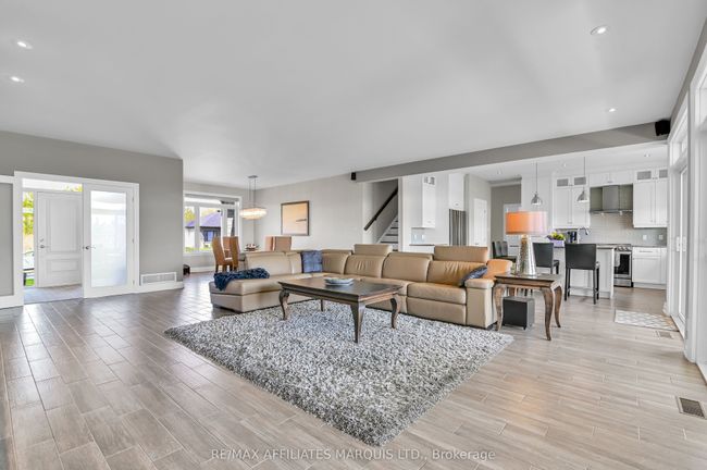 20310 Andrea Ave, House other with 3 bedrooms, 3 bathrooms and 8 parking in South Glengarry ON | Image 6