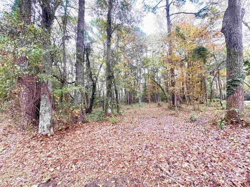 34 Old Augusta Dr, Pawleys Island, SC, 29585-7310 | Card Image