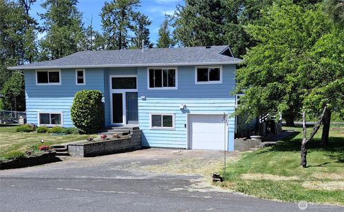 3410 Forest Ct, Bellingham, WA, 98225-1126 | Card Image
