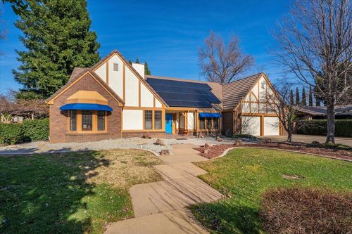 2850 Balaton Ave, Redding, CA, 96001-5049 | Card Image