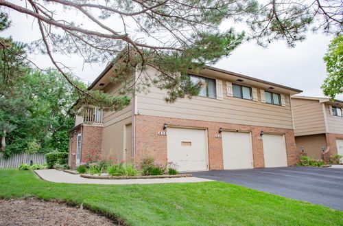 840 Dighton Ln, Schaumburg, IL, 60173-4736 | Card Image