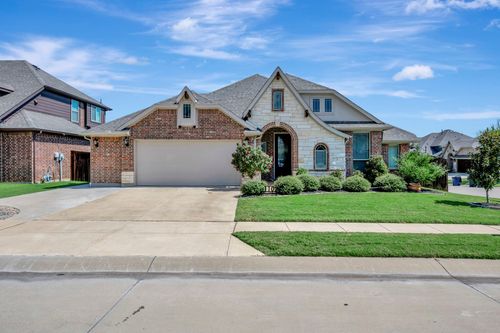 1102 Alderwood Dr, Justin, TX, 76247-1582 | Card Image