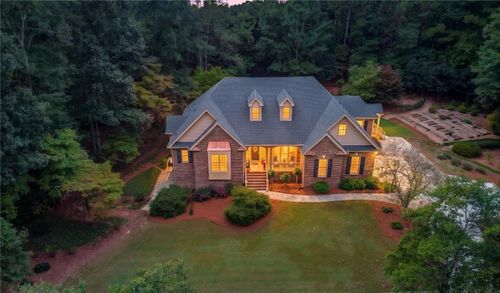 901 Providence Ln, Monroe, GA, 30656-6233 | Card Image