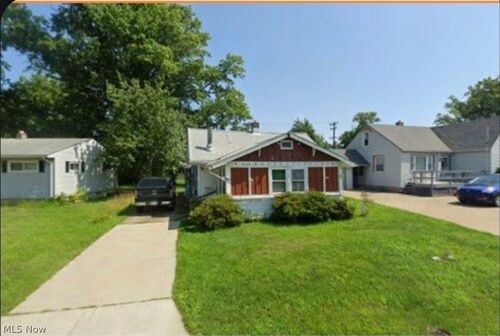 143 S Point Dr, Avon Lake, OH, 44012-1960 | Card Image