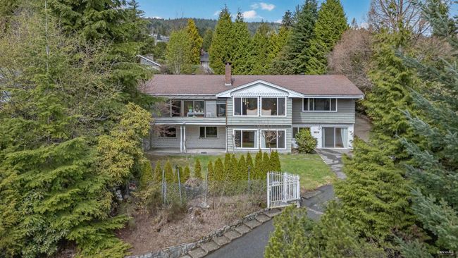 1181 Chartwell Drive, House other with 7 bedrooms, 4 bathrooms and 6 parking in West Vancouver BC | Image 40