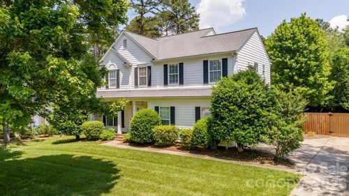 107 Monterey Dr, Mooresville, NC, 28117-5510 | Card Image