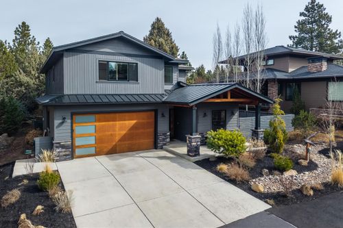 19056 Mt Shasta Dr, Bend, OR, 97703-6590 | Card Image