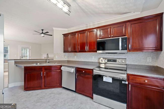 160 Trinity Dr, House other with 4 bedrooms, 3 bathrooms and null parking in Covington GA | Image 4
