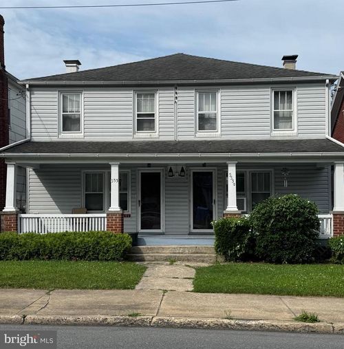 533 N Franklin St, CHAMBERSBURG, PA, 17201-1134 | Card Image