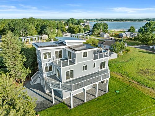 1 Starboard Way, Mattapoisett, MA, 02739-2345 | Card Image