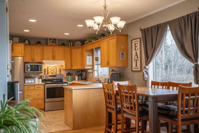 521 Partridge Crescent, House other with 3 bedrooms, 2 bathrooms and 16 parking in Pelican Point AB | Image 11