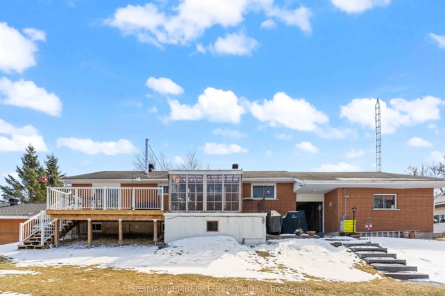 470 Forest Lea Rd, House other with 4 bedrooms, 2 bathrooms and 4 parking in Pembroke ON | Image 45