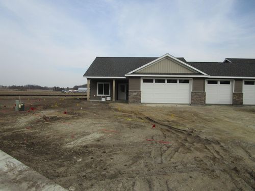 803 3rd Ave Nw, Pine Island, MN, 55963 | Card Image