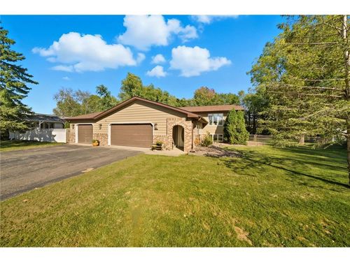 1404 Bilmar Ave, New Richmond, WI, 54017-2305 | Card Image