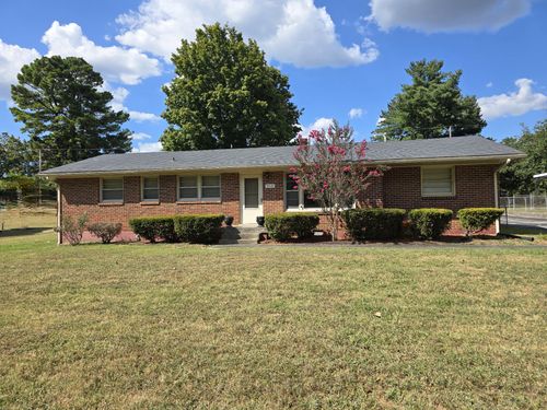 213 Jackson Heights Rd, Columbia, TN, 38401-2241 | Card Image