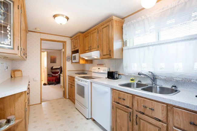 197 - 99 Arbour Lake Road Nw, House other with 3 bedrooms, 2 bathrooms and 2 parking in Calgary AB | Image 11