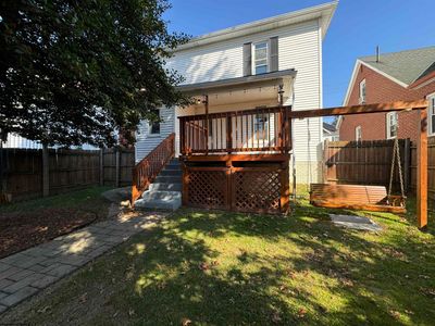 302 Magnolia Avenue, House other with 3 bedrooms, 1 bathrooms and 3 parking in Clarksburg WV | Image 3