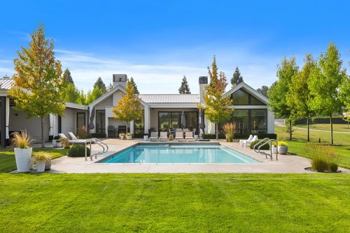29091 Tamaric Ave, Abbotsford, BC, V4X2C9 | Card Image