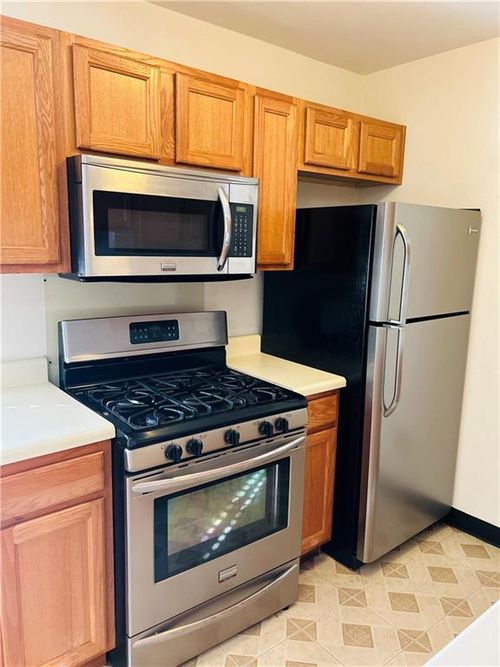 143-405 Fairburn Rd Sw, Atlanta, GA, 30331-1950 | Card Image