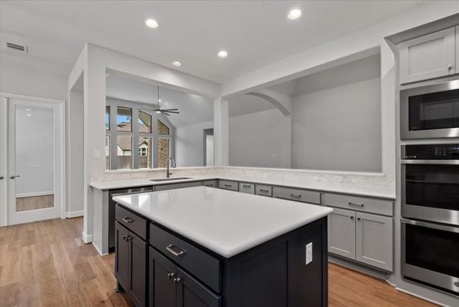 12015 Gramina Way, House other with 4 bedrooms, 4 bathrooms and 3 parking in Humble TX | Image 34