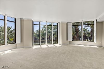 305 - 1 Hughes Center Drive, Home with 2 bedrooms, 2 bathrooms and 2 parking in Las Vegas NV | Image 2