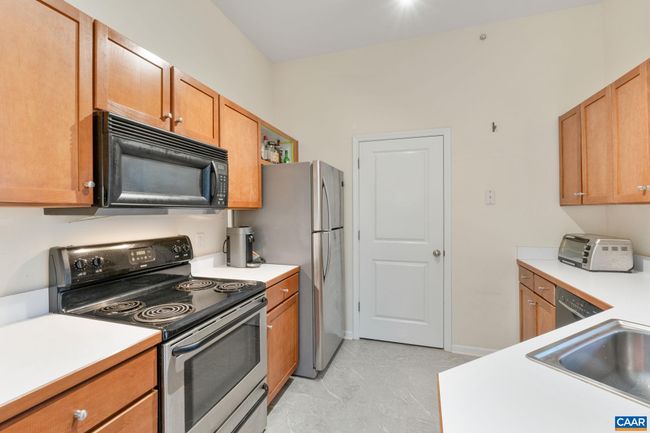 APT-4B - 750 Walker Sq, Condo with 1 bedrooms, 1 bathrooms and null parking in CHARLOTTESVILLE VA | Image 6