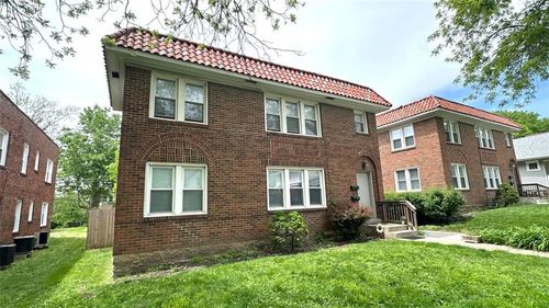 4236 Holly St, Kansas City, MO, 64111-4150 | Card Image