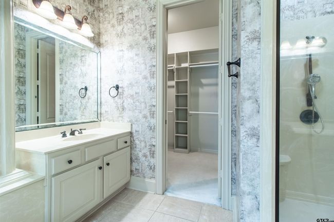 3826 Woods Blvd, House other with 4 bedrooms, 3 bathrooms and null parking in Tyler TX | Image 25