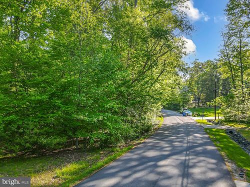 13314 Forest Dr, BOWIE, MD, 20715-4391 | Card Image
