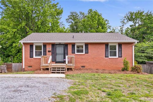 2802 Summit Avenue, Greensboro, NC, 27405 | Card Image