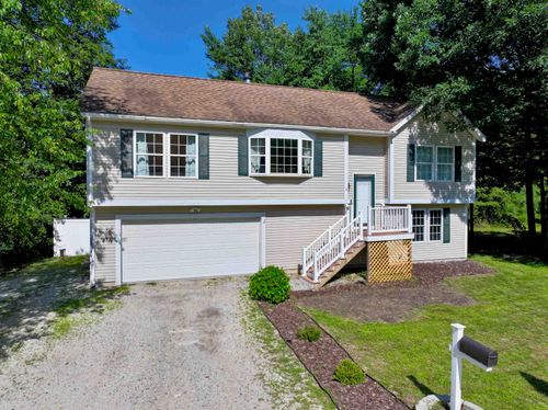 8 Riverside Dr, Allenstown, NH, 03275-2310 | Card Image