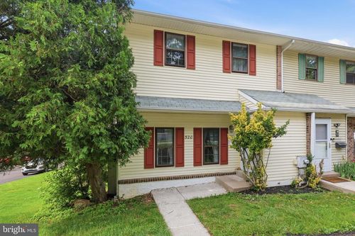 520 Pebble Ridge Ct, FEASTERVILLE TREVOSE, PA, 19053-1936 | Card Image